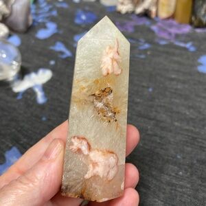 Agate + Quartz Tower